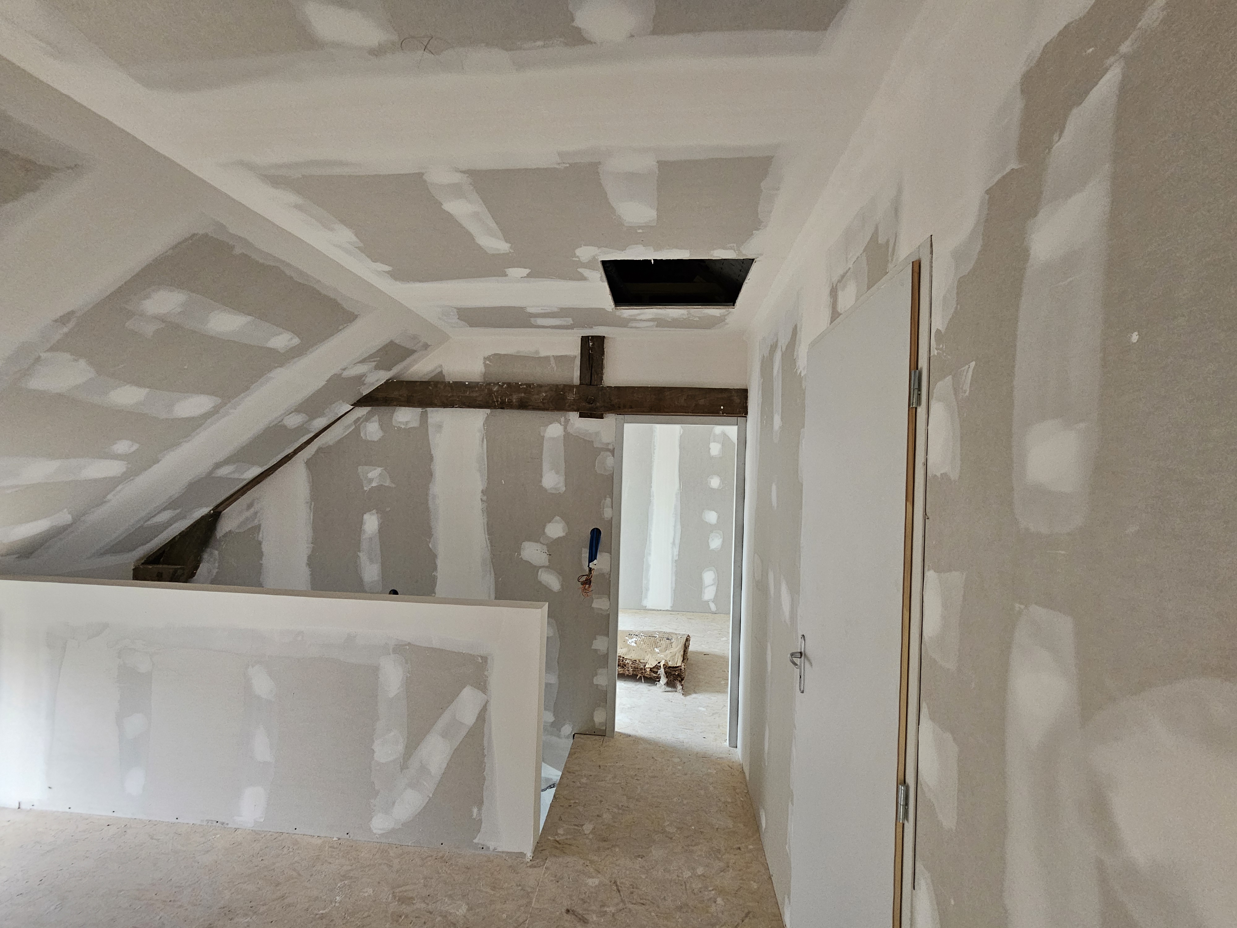 construction maison bois ambon